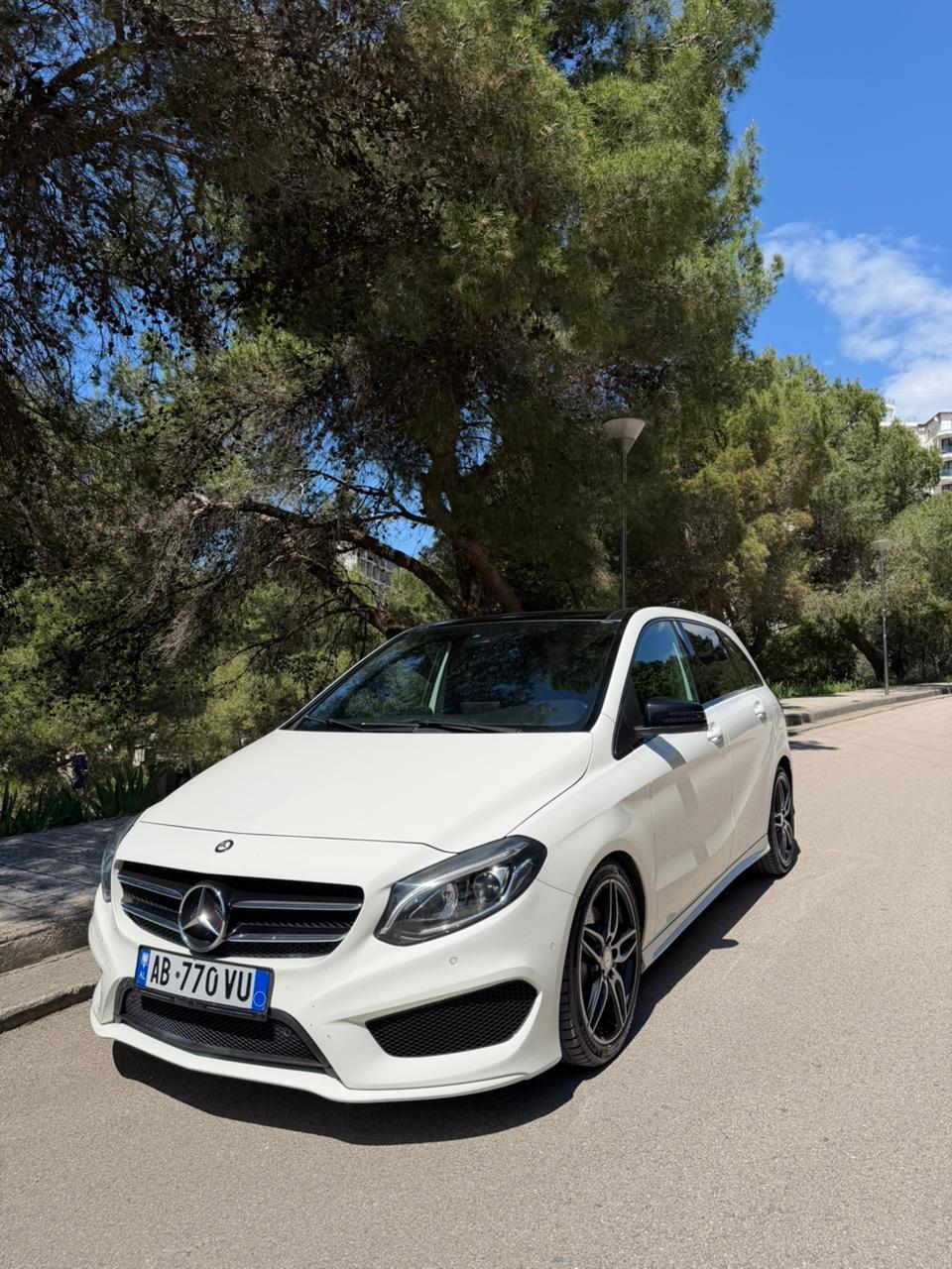 Mercedez Benz B Class